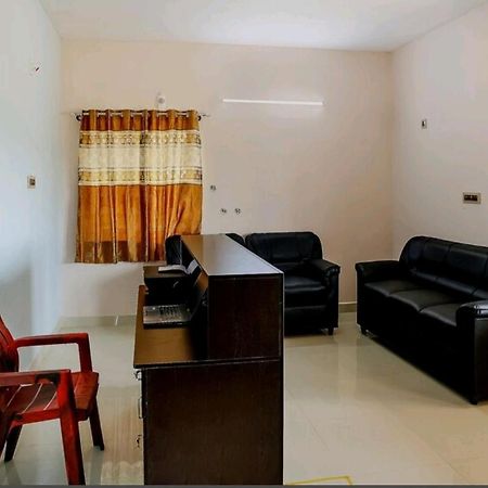 Hotel Nanda Grand Nellore Exterior foto