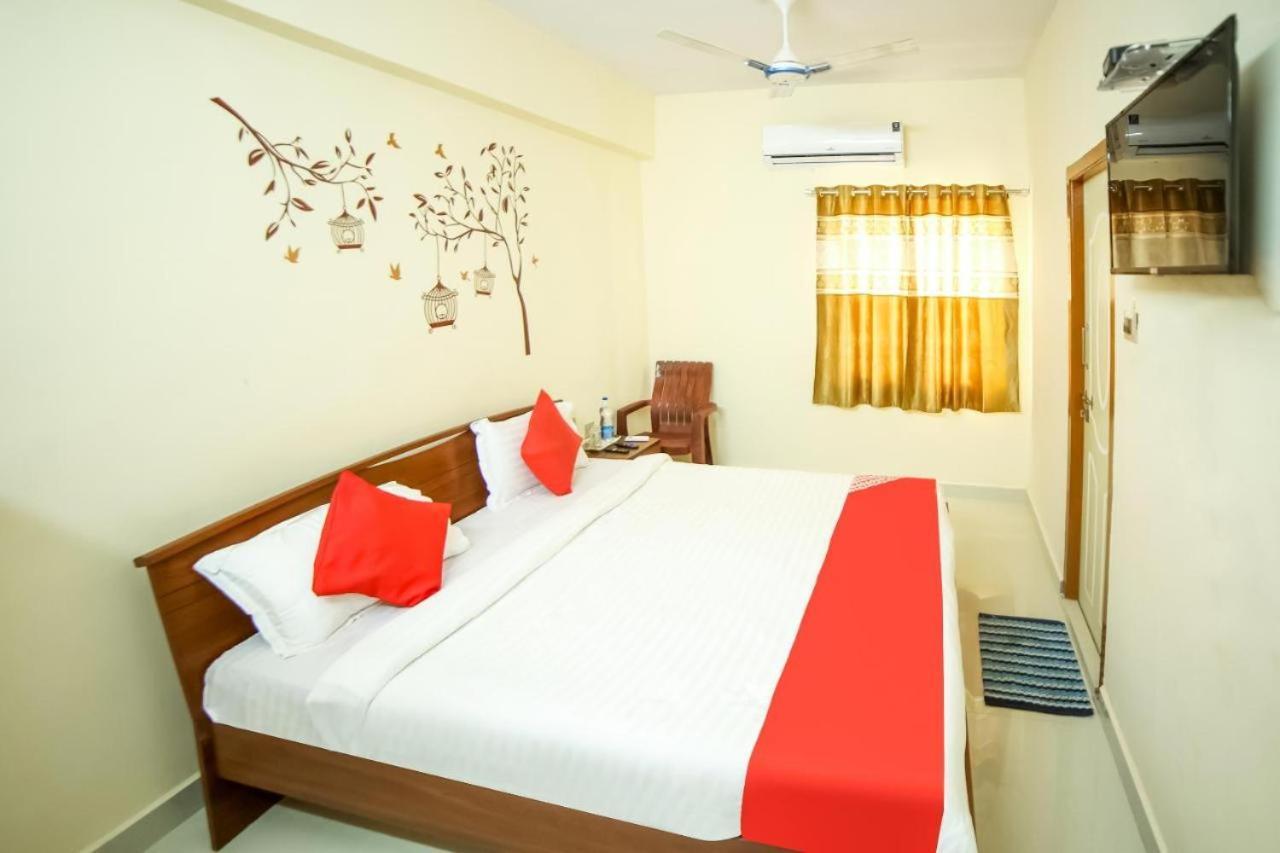 Hotel Nanda Grand Nellore Exterior foto